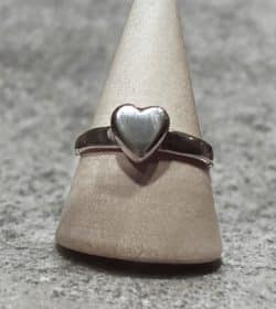 Silverring 925 Slät ring med hjärta